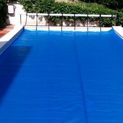 Pool's covering cloth