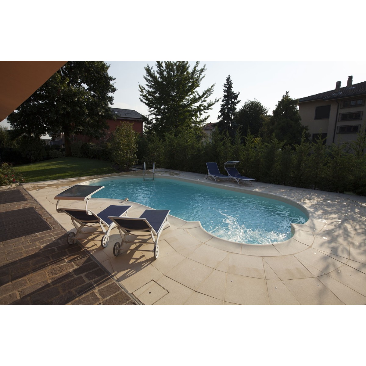 Pool in steel panels IBlue - Camelia