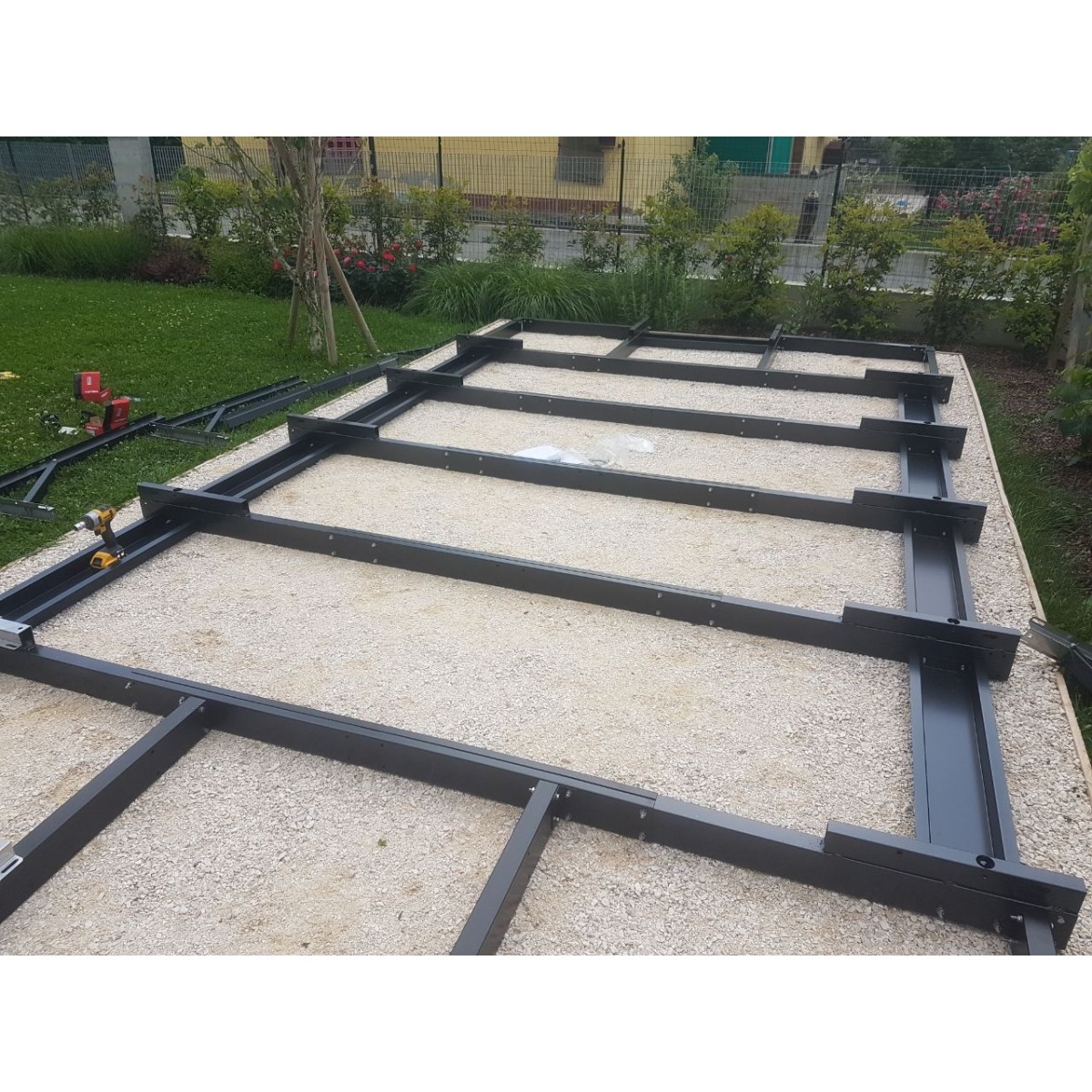 Basamento per piscine fuori terra laghetto dolce vita 2x4 vannini ... Tasse per piscine interrate