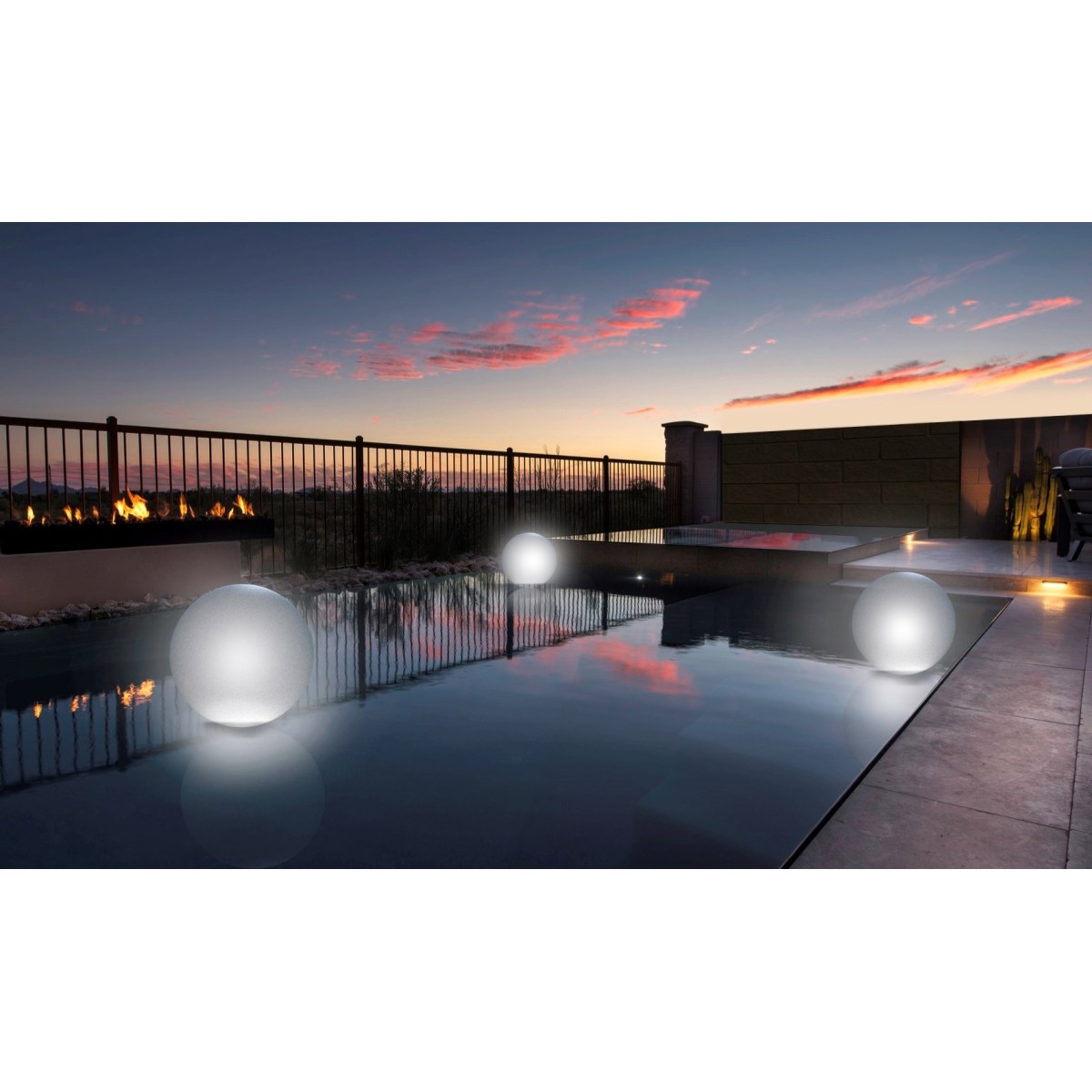 Solar floating round ball light, diam. 40 cm