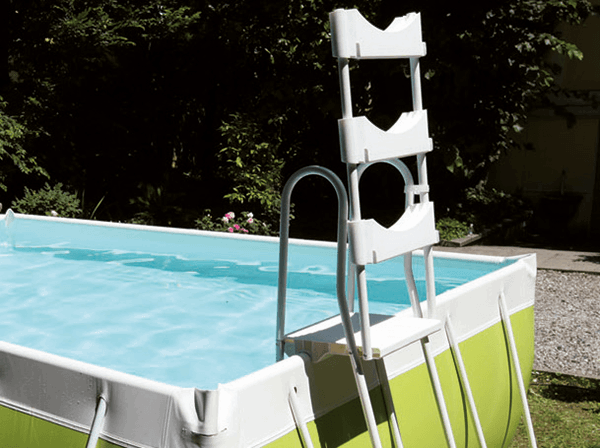 scaletta di sicurezza per accesso a piscina fuori terra pop